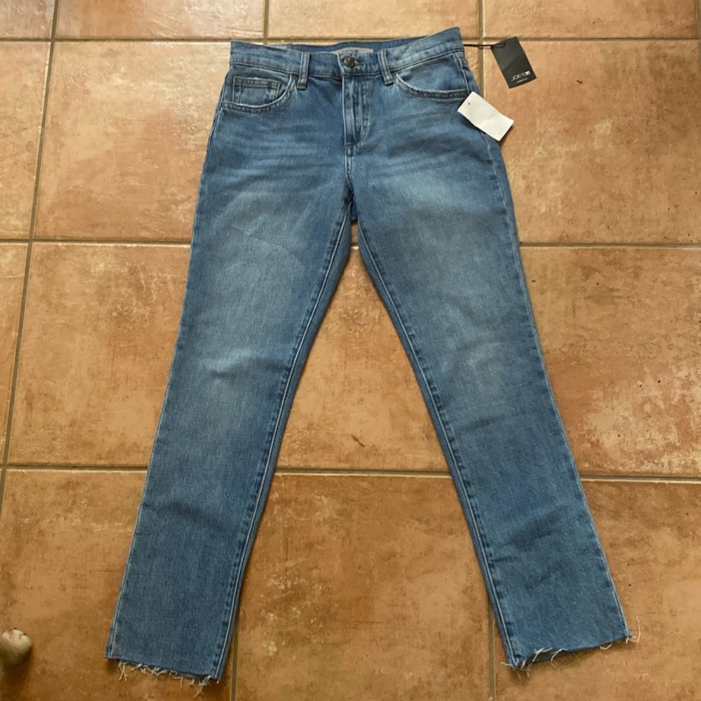 JOE’S Lara Mid Rise Straight ankle 24